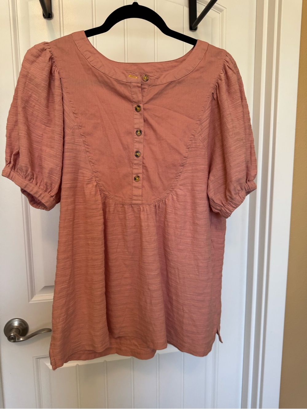 Anthropologie Dusty Rose Button-Front Blouse Top Sgirt Size Medium